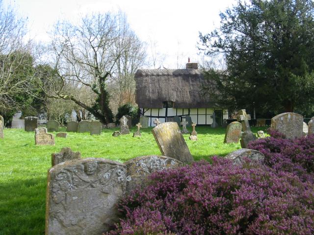 Dorchester Abbey churchyard